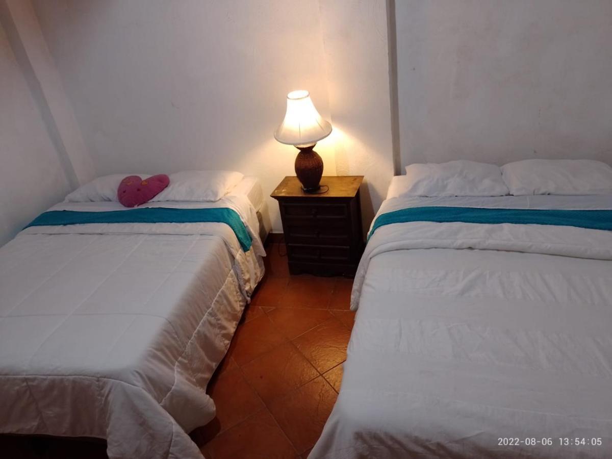 Hostal Dulces Suenos Панахачель Екстер'єр фото