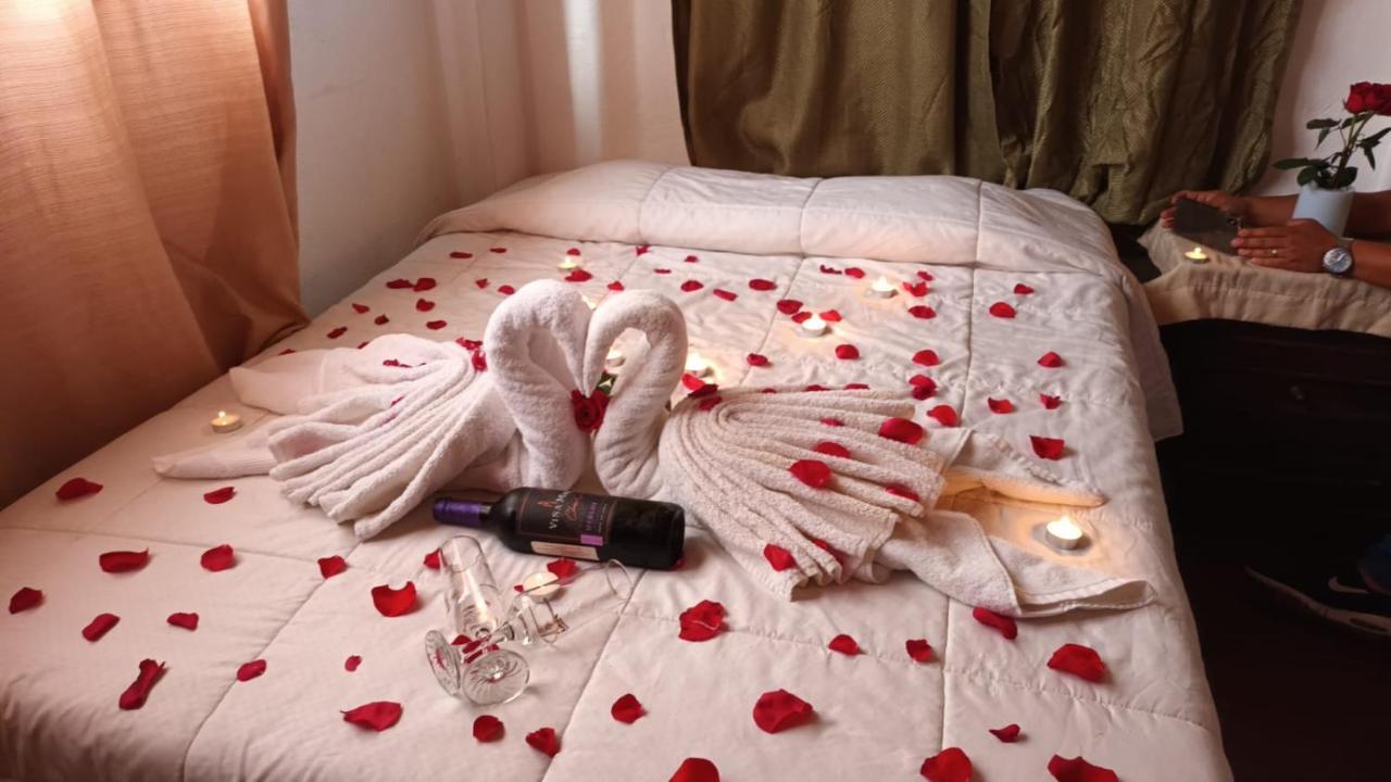 Hostal Dulces Suenos Панахачель Екстер'єр фото