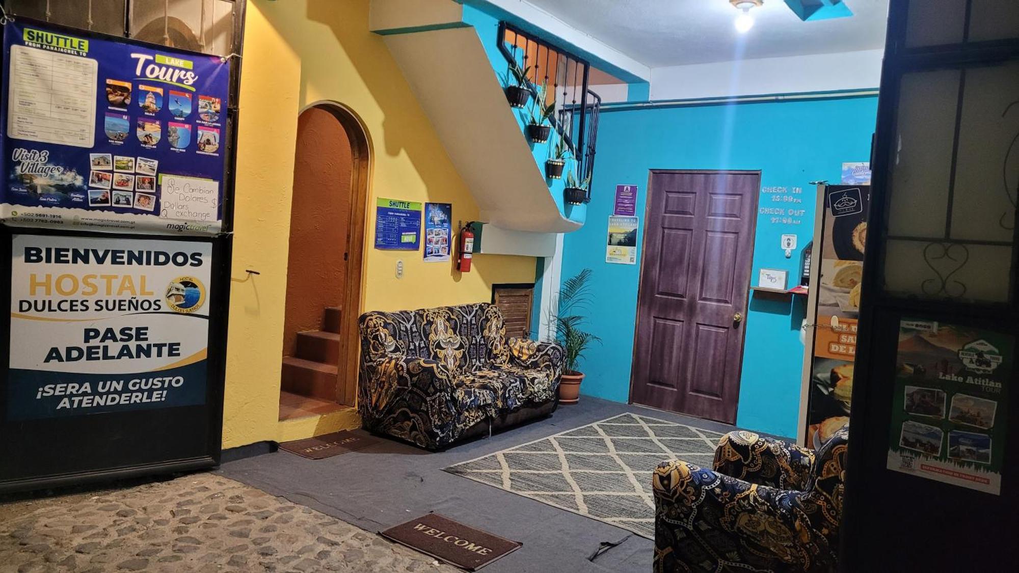 Hostal Dulces Suenos Панахачель Екстер'єр фото