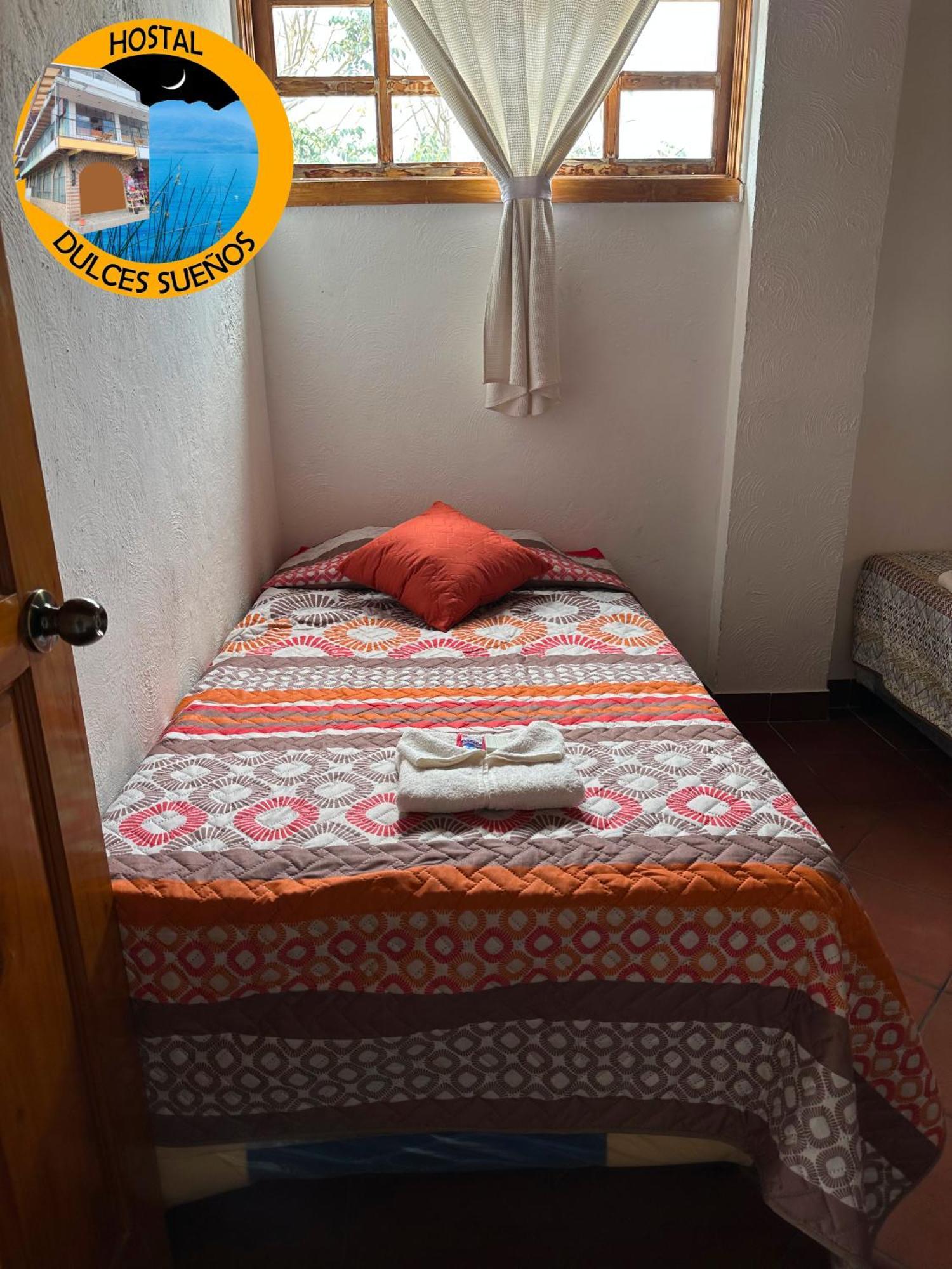 Hostal Dulces Suenos Панахачель Екстер'єр фото