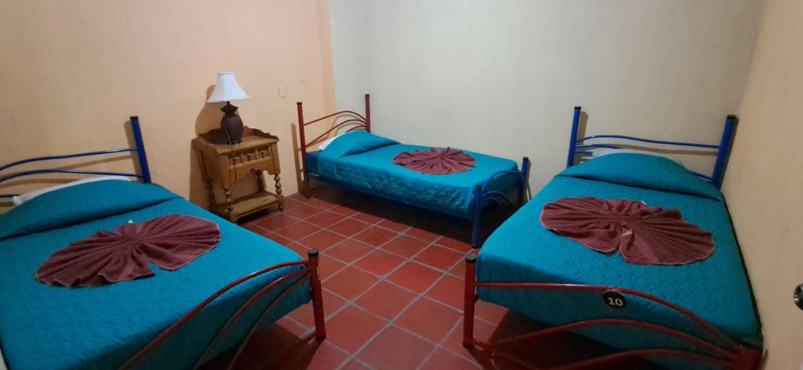 Hostal Dulces Suenos Панахачель Екстер'єр фото